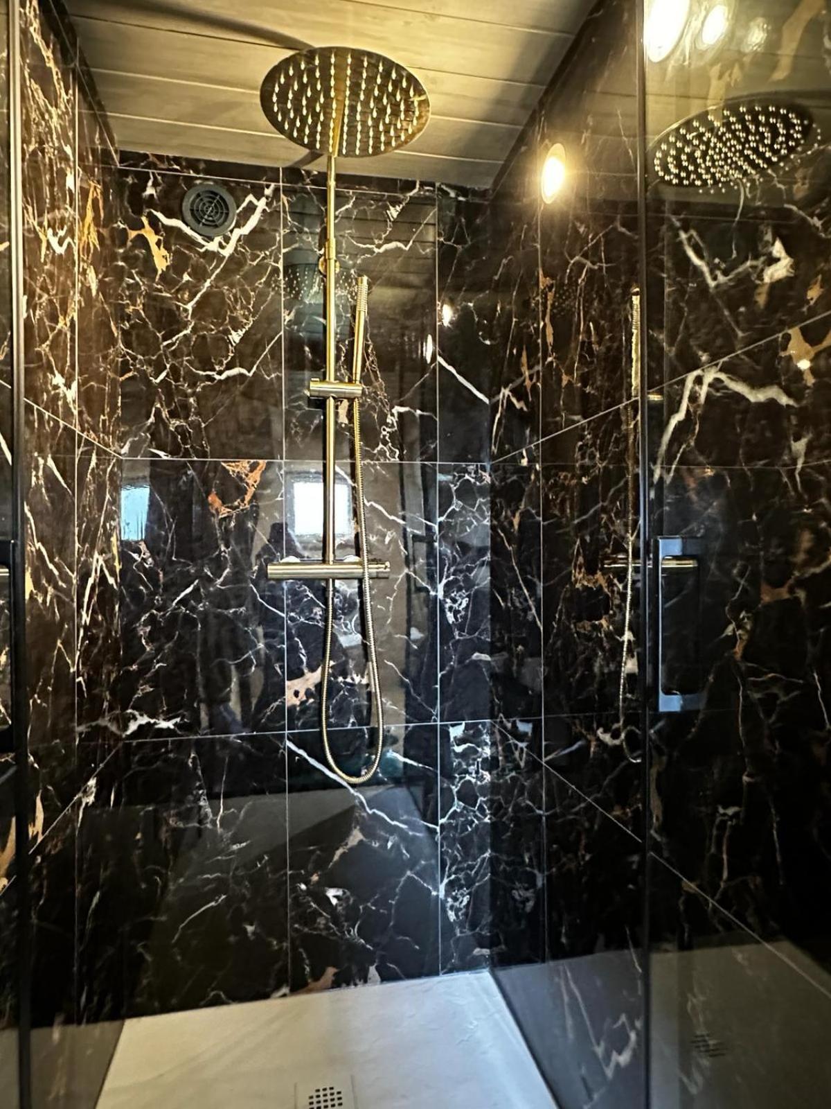 La Cabane D'Emma Spa&Sauna Prive Bannalec Екстериор снимка